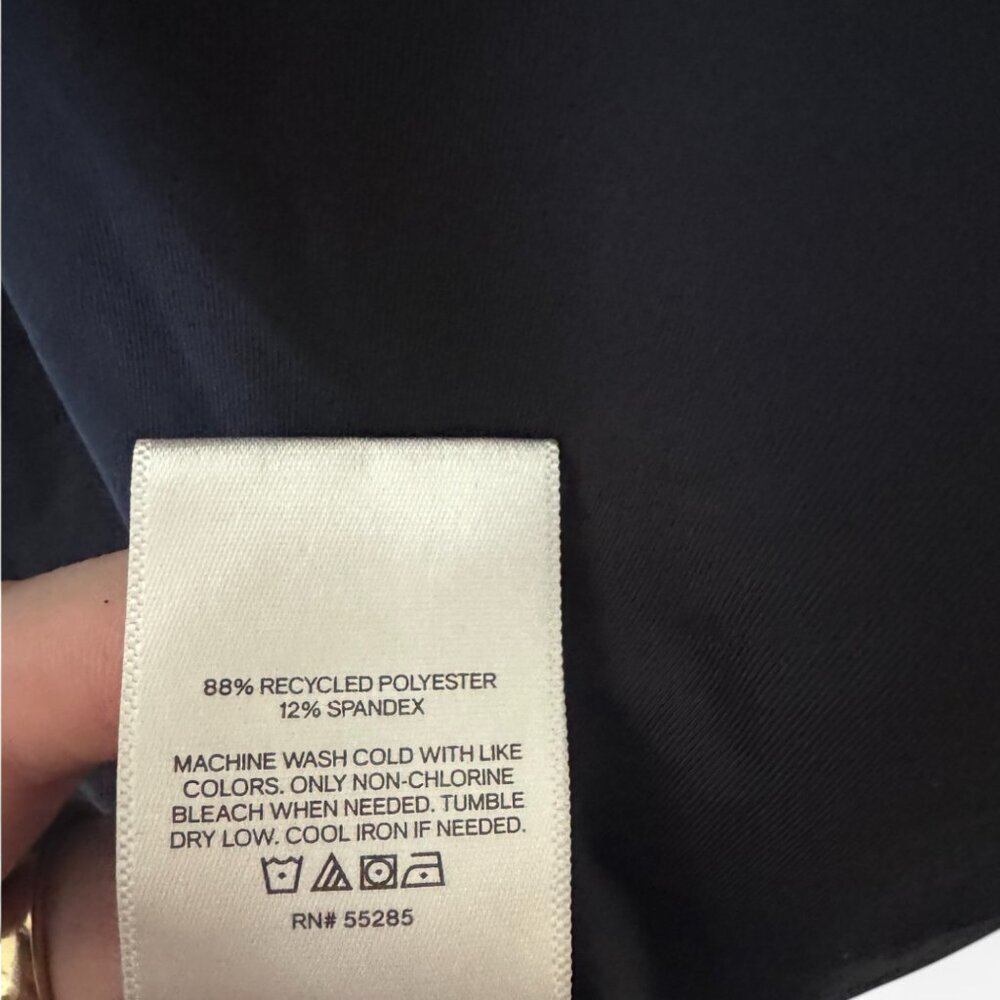 Express Relaxed Scoop Neck Tailored Tank – XL - Picture 4 of 5